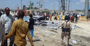 15 killed in double suicide car bomb attack by Al Shabaab in Somalia