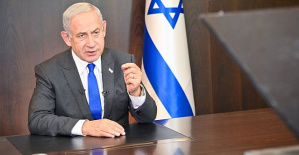 Israel decides to "reinforce the settlements" and make it easier for citizens to obtain weapons