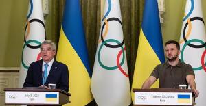 Ukraine accuses the IOC of being a "war promoter" if it allows Russian athletes to participate in the Olympics