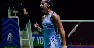 Carolina Marín reaches the final of the...