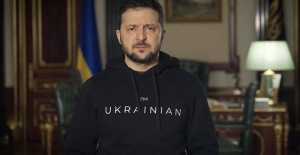 Zelensky thanks those involved in the rescue operation after a helicopter crash in kyiv