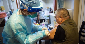 China confirms nearly 13,000 coronavirus-related deaths in the past week