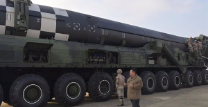 South Korea warns that North Korea has enough plutonium for more than ten atomic bombs