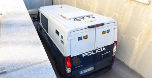 The defense of the detainee for the murder of a sacristan in Algeciras questions whether there was a terrorist purpose
