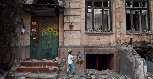 The war in Ukraine leaves eight journalists killed and almost 20 injured, according to RSF