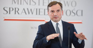 A Polish minister warns that the left is legalizing bestiality in Spain