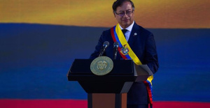 The Government of Colombia announces the opening of peace negotiations with the dissidents of the FARC