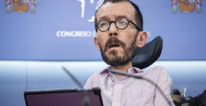Echenique says that "the natural thing" is for Díaz to lead the unity of the left and that Podemos wants a faster agreement