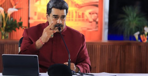 Maduro delegates to his vice president and will not finally attend the Ibero-American Summit