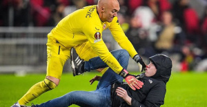 Three months in prison for the PSV fan who attacked Sevilla goalkeeper Marko Dmitrovic