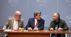 Government and unions sign the agreement for the pension reform: "It is a historic reform"