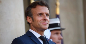 Macron officially enacts the pension law in France