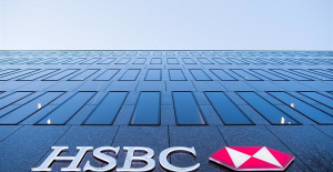 HSBC earns 9,393 million until March, almost four times more