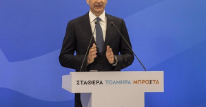 Mitsotakis is commissioned to form a government in Greece, but is already demanding new elections