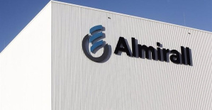 Almirall cuts its net profit by 62% until March, but increases its sales by 6% and maintains forecasts