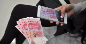 Chinese state banks cut interest on deposits to stimulate the economy