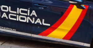 A policeman dies in Andújar (Jaén) in a fight between neighbors and his attacker is shot dead