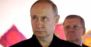 Putin tries to regain lost leadership as doubts grow about possible internal betrayals