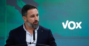 Abascal appeals to the "decisive" vote to build a "true" alternative and acknowledges that he "mistrusts" the PP