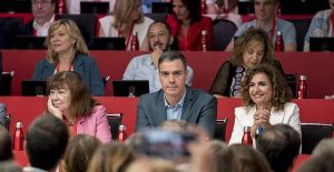 The PSOE comes out in a storm against Feijóo for his "cynicism" about gender violence after the pact with Vox in Valencia