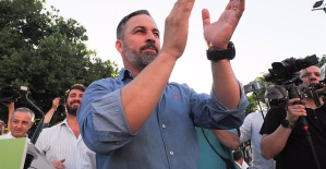 Abascal warns Feijóo of "the obligation" to form an alternative to Sánchez: "It worries me, I see him off center"
