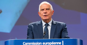 Borrell regrets that the governance of Spain "depends on someone who doesn't give a damn"