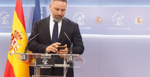 Abascal received a salary of more than 37,000 euros from Vox, less than what he received in 2019