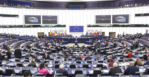 The EP Bureau addresses the use of Catalan in the plenary sessions of the European Parliament at the request of the PSOE but there will be no decision