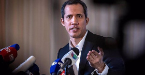 The Venezuelan Prosecutor's Office issues an arrest warrant against Juan Guaidó