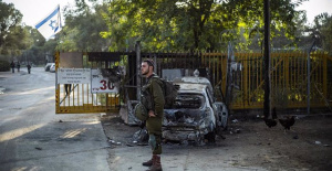Israel accuses Hamas of blocking civilian evacuation