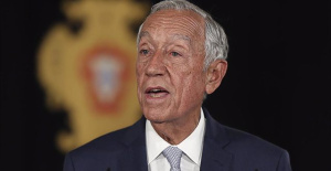 Rebelo de Sousa calls early elections in Portugal for March 10, 2024