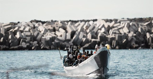 The migrants arriving this year in the Canary Islands, 31,887, already exceed the number of the cayucos crisis of 2006
