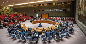 UN Security Council approves resolution to demand humanitarian pauses and corridors in Gaza