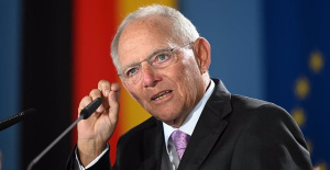 Varoufakis says history will judge Wolfgang Schaeuble "harshly"