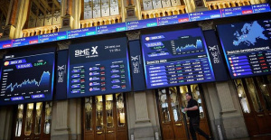 The Ibex 35 accelerates to 9,950 points in the mid-session