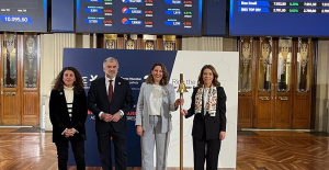 The Stock Exchange celebrates Women's Day with an honorary ringing of the bell for gender equality