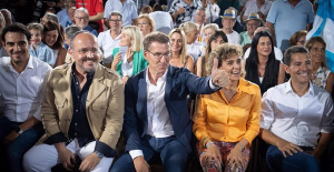 The electoral advance in Catalonia disrupts Feijóo's plans and surprises the PP without proclaiming a candidate