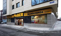 Uvesco Group notifies the CNMC of the purchase of 31 Hiber supermarkets in the Community of Madrid