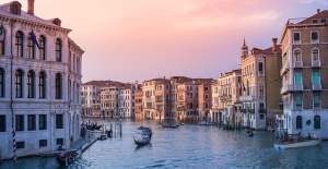 Venice begins charging 5 euros for tourists who want to access its historic center starting this Thursday
