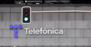 Telefónica begins testing its provincial relocation plan with about 200 workers