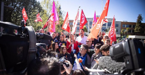 Díaz supports the workers' strike at Iveco: "The 1% increase is indecent in our country"