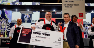 STATEMENT: Granada chef Miguel Molina triumphs in the national final of the 1906 Beer Chef Challenge