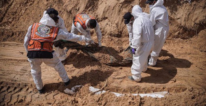Hamas authorities raise the number of bodies recovered from two mass graves in Khan Yunis to 190
